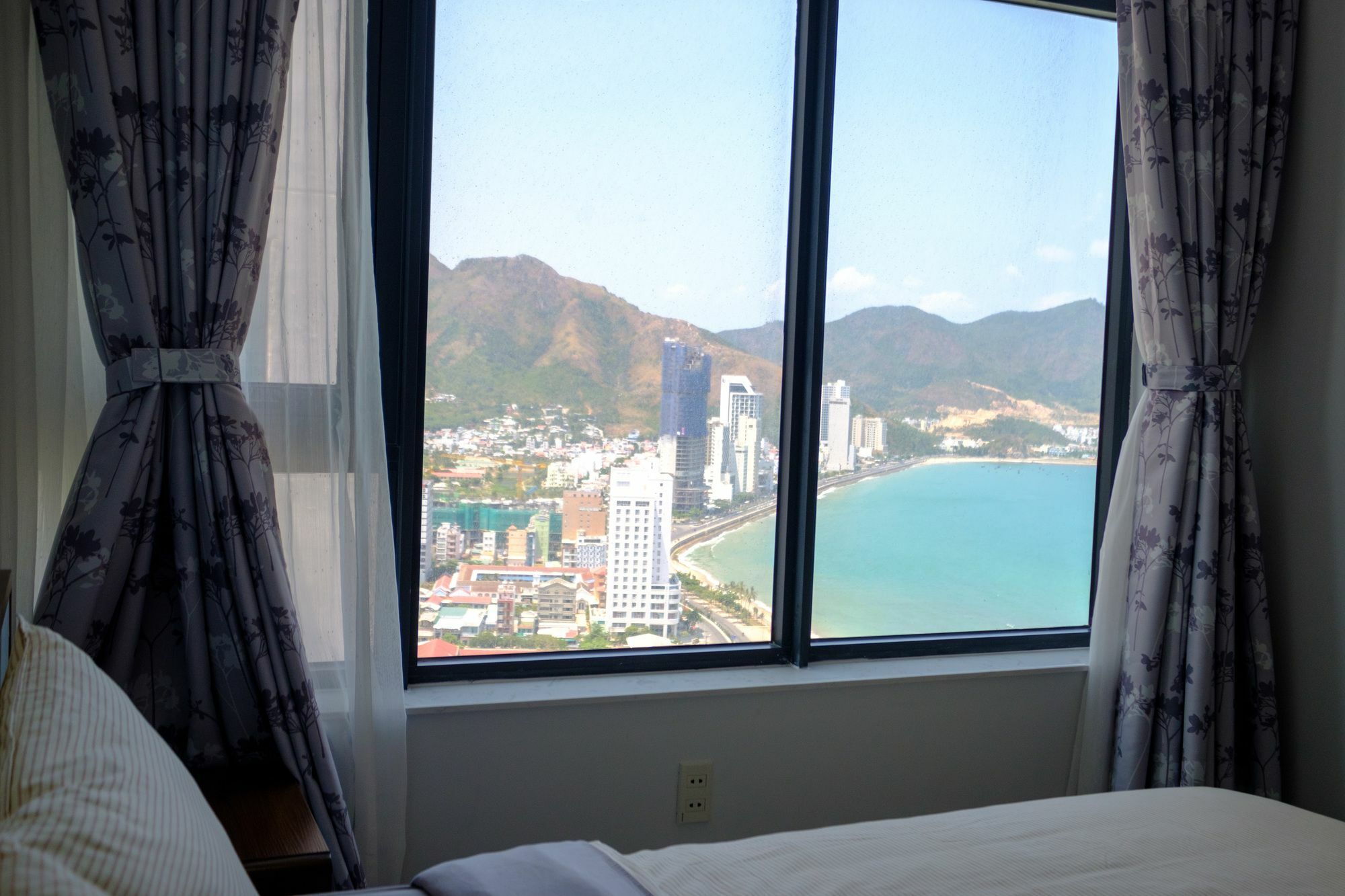 Sunrise Hon Chong Ocean View Apartment نها ترانج المظهر الخارجي الصورة